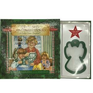 Vintage 90s Grandma’s Christmas Cookies Storybook Set Cookie Cutters Ottenheimer